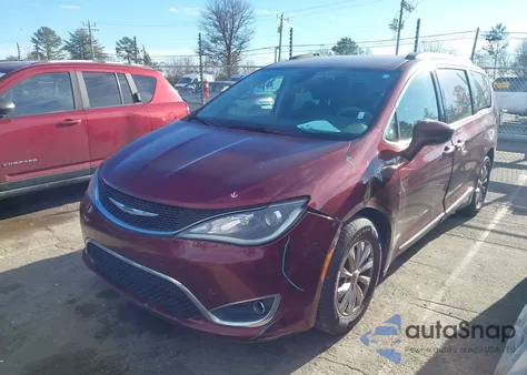 2017 Chrysler Pacifica Touring-L из США, поврежденный, VIN 2C4RC1BG6HR620741